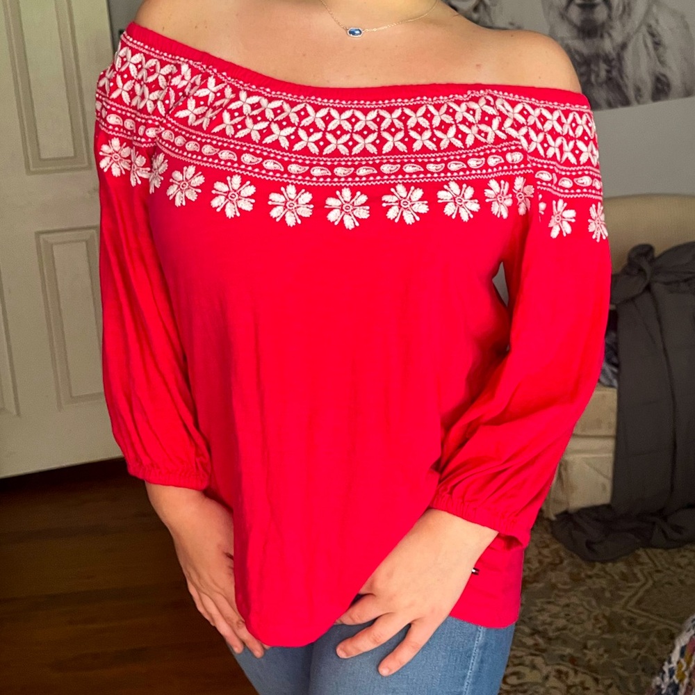Tommy Hilfiger off the shoulder top